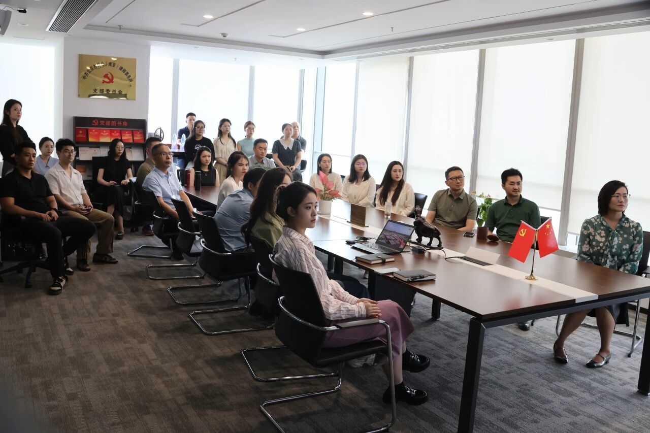 fcd983a06ef258b4bfd787f0bbdcf927.jpeg fcd983a06ef258b4bfd787f0bbdcf927.jpeg